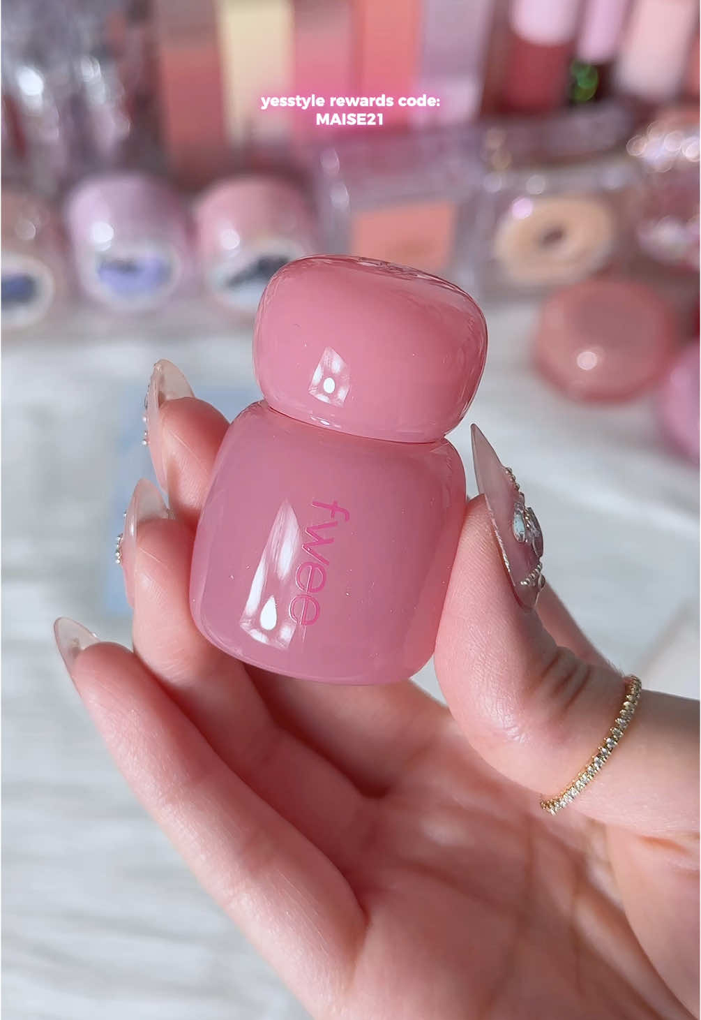 fwee’s pink obsession stay fit lip tint stain is sooo good. 😭 this is the shade picky pick. 💕 get yours @YesStyle & be sure to use my code MAISE21 for $$$ off! ✨ _________ #fwee #kbeauty #pinkobsession #koreanmakeup #fweemakeup #liptint #koreanliptint #beautyfav #fypシ #fyp #explore  #creatorsearchinsights favorite lip products kbeauty fwee pink obsession 