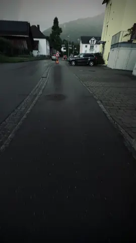 Peaceful moments 🖤 #darkaesthetic #darkphotography #aestheticvibes #calm #calmdown #moody #moodyvibes #relaxing #nostalgia #explore #cinematicvideo #aestheticvideos #liechtenstein #rainbow 