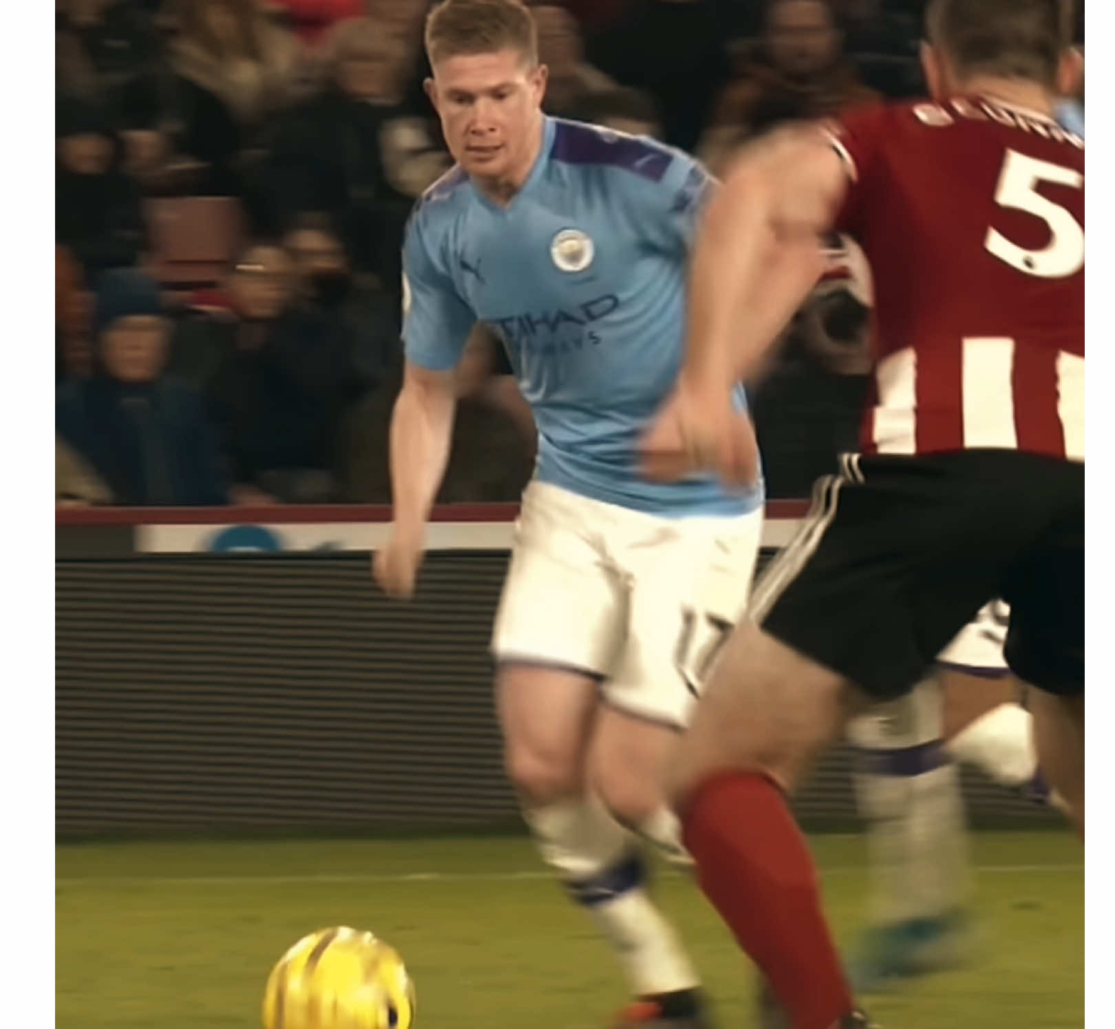 beautiful asisst. #kevindebruyne #debruyne #kevin #assist #assistance #Soccer #football #mancity #manchestercity #edit #socceredit #fyp #fypage #fy #foryoupage #viral #viralvideo #xyzcba 