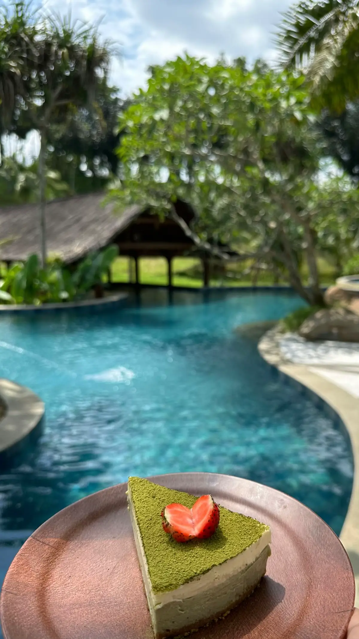 medan rasa bali 😍 #exploremedan #wisatamedan #tomsjungle #refreshing #swimmingpool #fyp 