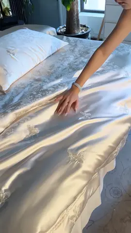 Bộ chăn ga lụa Thái 9D mẫu mới 2025 mềm mịn mát#changacaocap #gagoilua #bochangalua #bochanga #chanluathai #thinhhanh #trending #xuhuong #xuhuongtiktok 