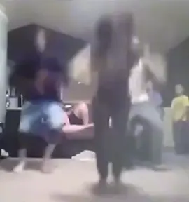 this video of 3 people dancing cropped #fyp #ghostb3rry #crop #croppedvideos #croppedmeme #croppedmemes #ifyouaskmetocroponemoretimeiswear