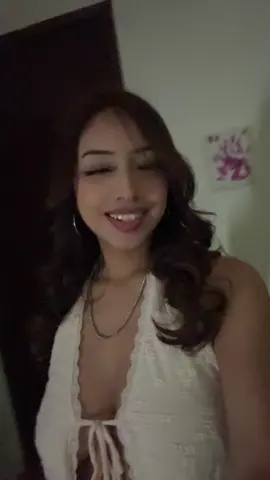 No estarías viéndome solo por mis redes sociales jaja 😼