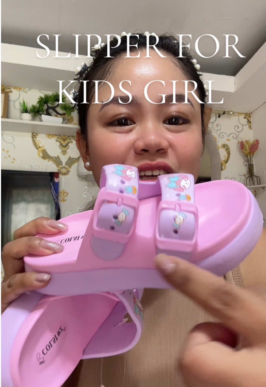 Pangalawang order ko na nga ng slipper na ito, nagustuhan ko yung quality at design nya, kaya nman bumili ulit ako. #slippers #slipper #slipperforkids #slipperforkidsgirl #affordableslippers #affordableslippersforkids 