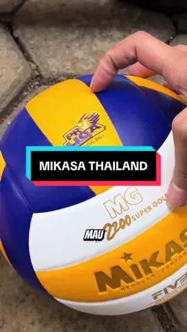 Bola voli mikasa original untuk turnamen voli kualitas anti air lapang outdoor #sixball99 #bolavolimikasaoriginal #v300woriginalthailand #mikasathailand 