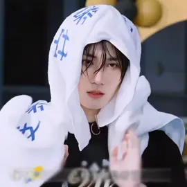 xinh iu quá 😗🤏🏻 #truongchannguyen  #zhangzhenyuan  #张真源 