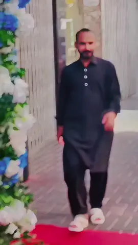 #foryou #tiktiktemplesessupportme #dxb #tiktoknews #Balaktazdkashmir #creatorsearchinsights #foryoup 