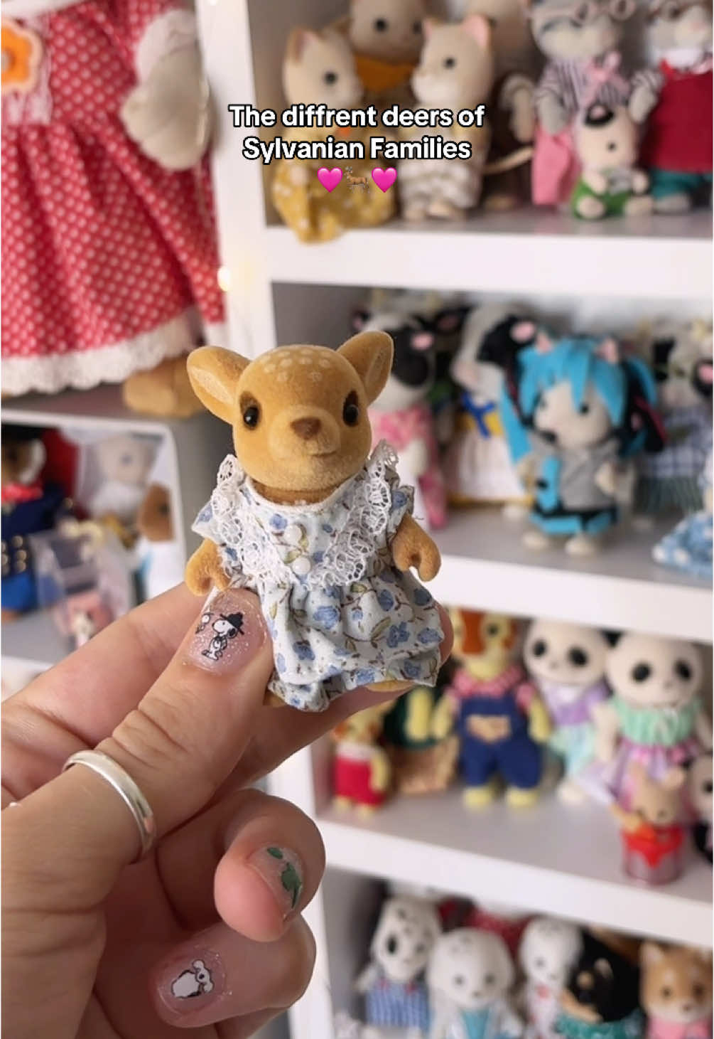 I think I’m missing maybe one or more types of deer here also before anyone says anything reindeers are also a part of deer family!🦌#sylvanianfamilies #calicocritters #collection #vintage #deer 
