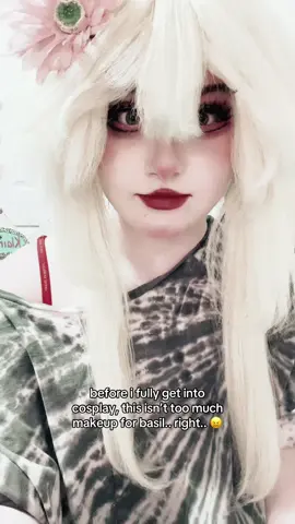 someone help 💔 TAGS !!: 1/?  #fyp #fypシ #fypage #cosplay #cosplayer #basil #basilomori #omori #omorigame #basilcosplay #basilcosplayer #omoricosplay #omoricosplayer 