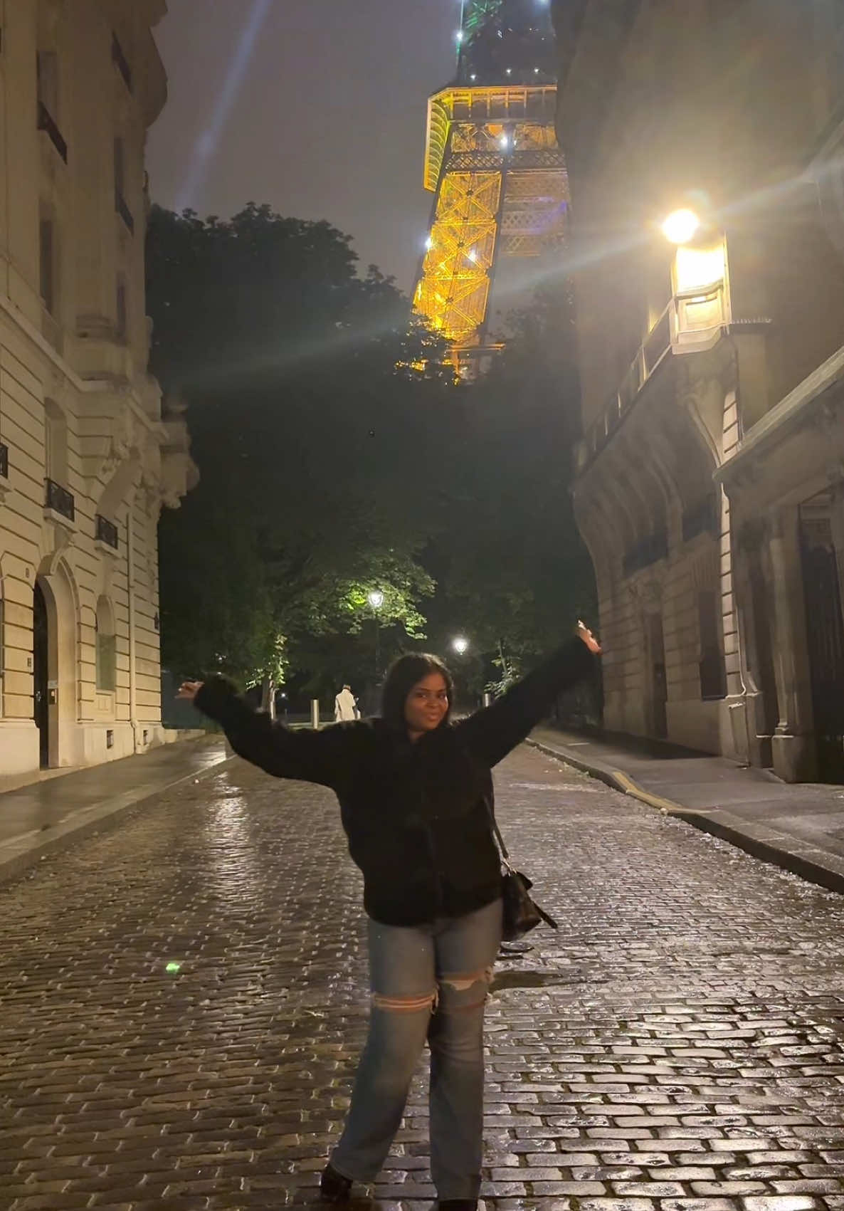 Stood in the rain with my leave out for this Eiffel Tower 😭 #paris #eiffeltower #fyp 