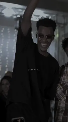 Ogow waxa jira Naflaha 😩❤️🥺#zaahil🍂🤴 #somaliiyrics #AMIIR🤴🏻🍂#jawi_bila🌊❤️🌴 