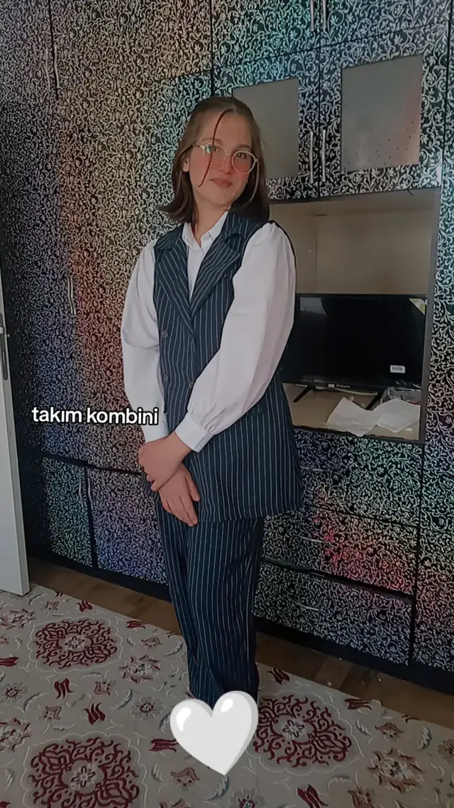 😅😅#foryoupage #capcut #keşfetbeniöneçıkar #fyppppppppppppppppppppppp #akimmmich #pubgmobile #yoryoupage #capcut#capcut_edit #fyppppppppppppppppppppppp #foryoupage #keşfetbeniöneçıkar #capcut #capcut_edit #fypdongggggggggシ #ffypシ #şalvar #keşfetbeniöneçıkar #fyppppppppppppppppppppppp