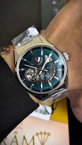 🌪️ Màu sắc được ae săn đón nhiều nhất. Orient Star Joker Xanh Ngọc Lục Bảo - Sở hữu thiết kế táo bạo và đầy cá tính. 🎭 Khác biệt để dẫn đầu 🎭. #orient #orientstar #orientstarjoker #donghochinhhang #donghonhat #hiepwatch 