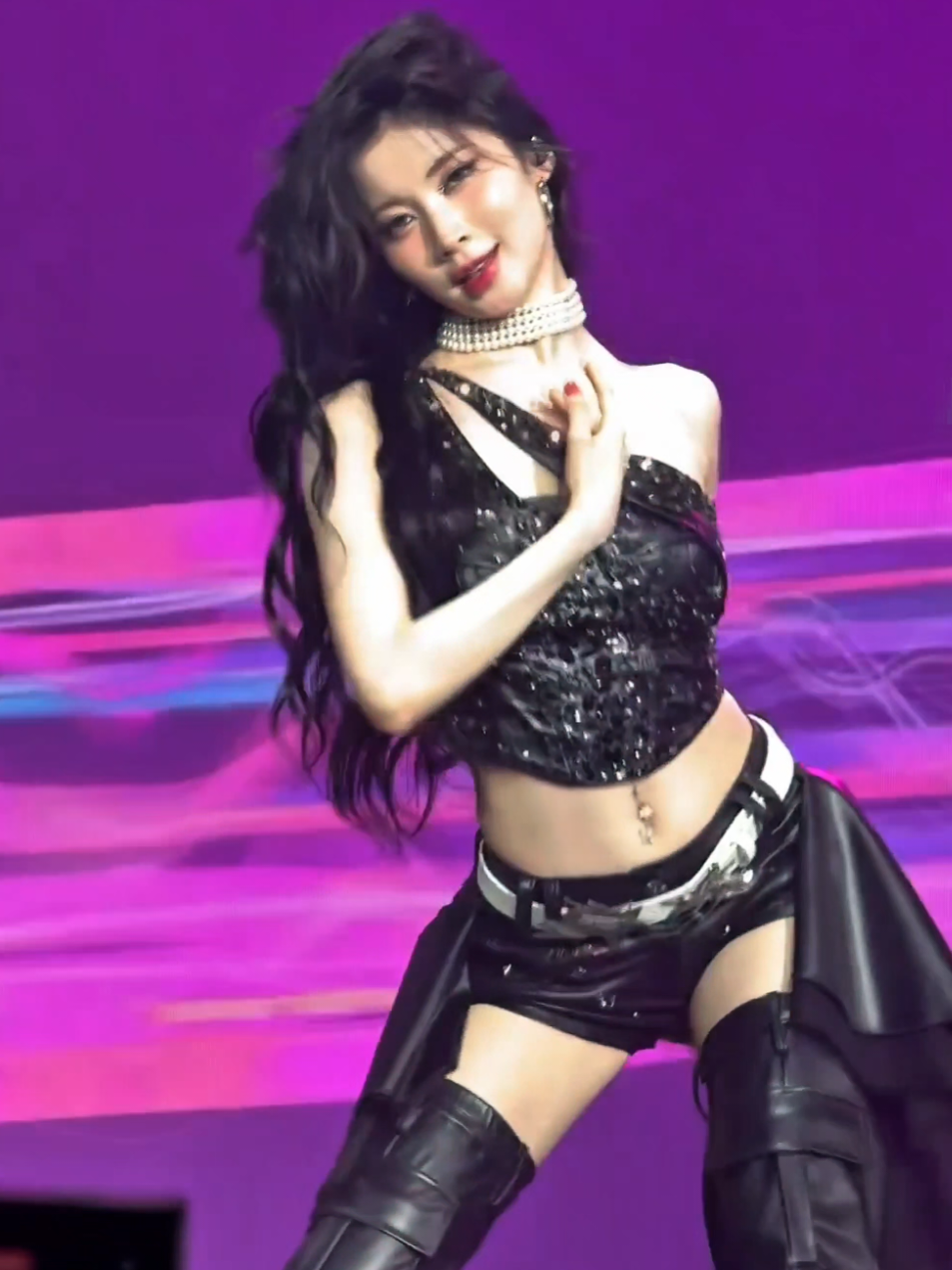 #ASA WHAT?! 😱🔥 #ENAMIASA #ASA #아사 #BABYMONSTER #베이비몬스터 #BABYMONSTER #kpop #fancam #kpopfypシ #fyp 