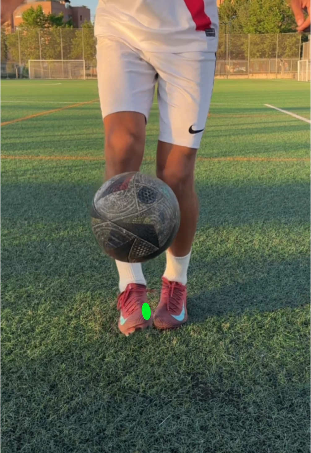 Nice skill tutorial 🔥⚽️✅ #Soccer #soccerskills #football 