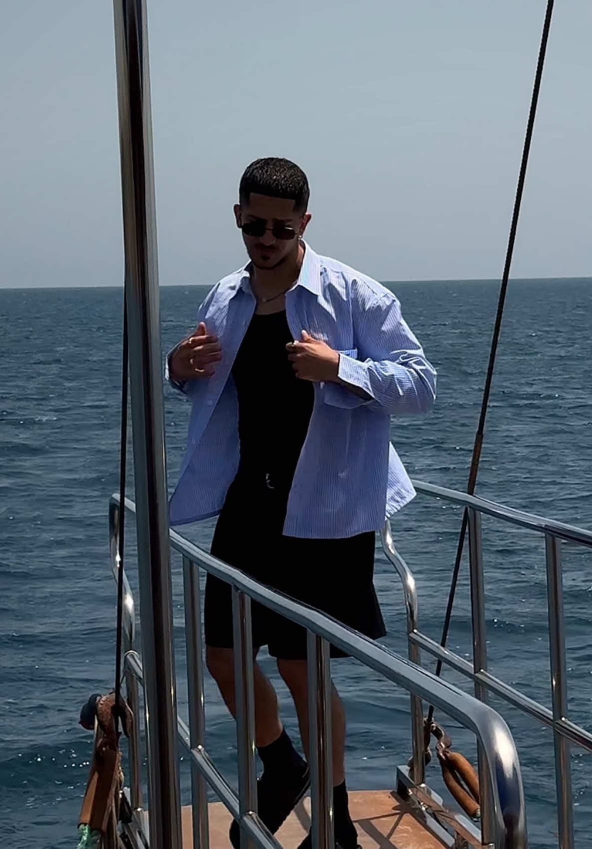 The perfect summer shirt 🌊 @Menyard 