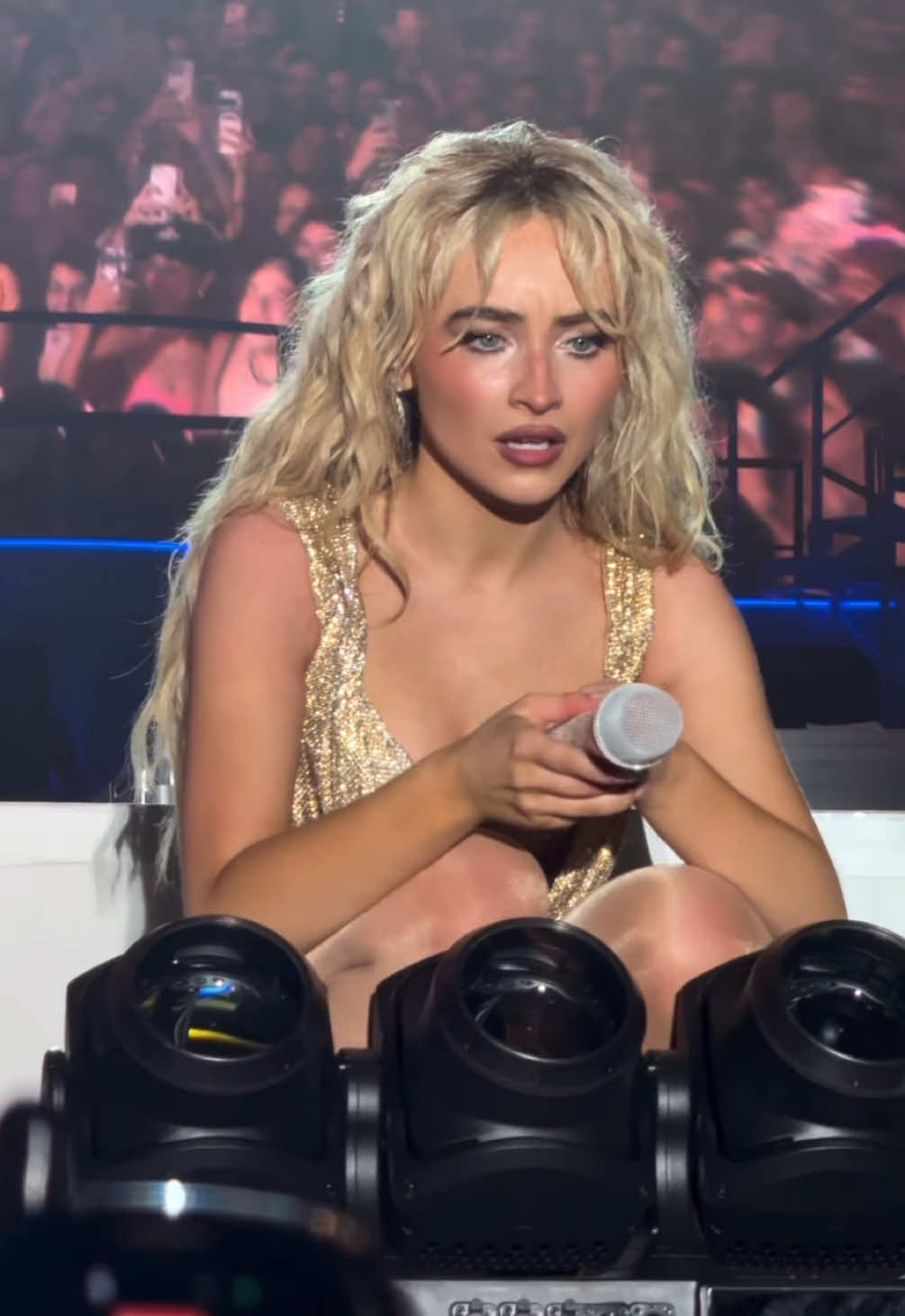 Sabrina Carpenter Juno arrest at Primavera Sound! 💖 #sabrinacarpenter #sabrina #shortnsweet #primavera #primaverasound #barcelona #festivals #sabrinacarpentertour #sabrinacarpenterlive #fyp #juno #junoarrest 