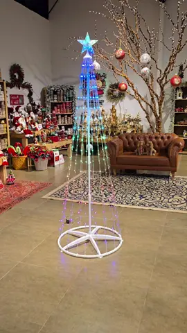 Árvore rgb para jardim 2.10cm R$799.90 #fdy #foryoupage  #viralvideos  #tips  #led #ledlights  #senhornatal 