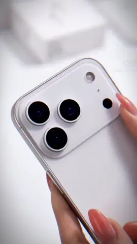 Baru kemarin ip 16 rilis eh ini udah mau rilis lagi yang 17 nya#tiktokviral #apple #like #infogadget #follower #fyp #iphone #fyp #viraltiktok #trend #menarik 