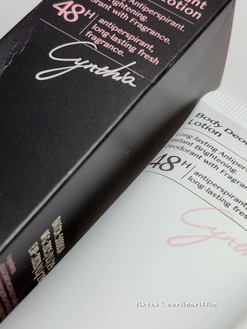 body deodorant lotion from @zacosmetics with instant brightening❤❤ #deodorant #deodorantlotion #zacosmetics #zacosmeticsmalaysia #instantbrightening #fyp #fypage #masukberandafyp 