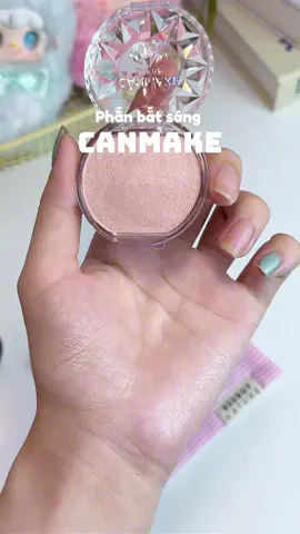 phấn bắt sáng dạng kem nhà Canmake lên màu sáng trưng luôn nè mấy bà #phanbatsang #highlight #canmake #makeup #goclamdep #review #unboxing #xuhuong #fyp  