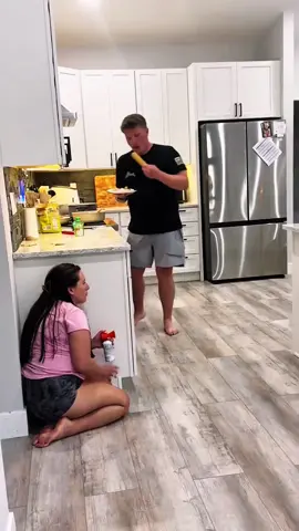 Air horn prank   #scare #prank #funnyprank #viralvideo #fypシ #tiktok2025 #trending #funnyvideo #jumpscare #scareprank #newyear #funny #scarecam #challenge #laugh 