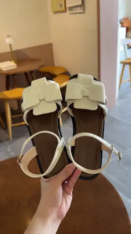 #giay #giàyquảngchâu #giàydepxinh #trendingvideo #reviewgiay #giaybet #LearnOnTikTok 