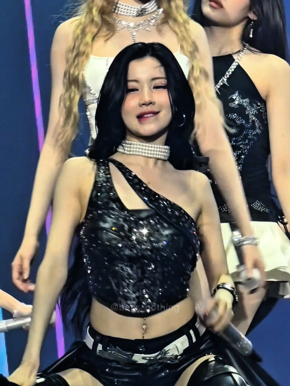 don't play with fire 🔥 #ENAMIASA #ASA #아사 #BABYMONSTER #베이비몬스터 #HELLO_MONSTERS #Kpop #FANCAM #kpopfypシ #fyp 