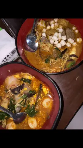 🤤🤤#fypシ゚ #fyp #fotolive #seblak #seblakprasmanan 