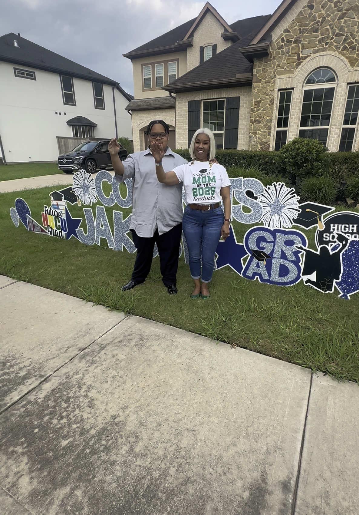 President Deborah Williams beamed with joy as she celebrated her youngest son’s incredible achievement—graduating *cum laude*! #allpeoplesfuneralhome #celebratingalifelived #viral #funeral #funeraltok #fyp #fypシ #tiktok #graduation #Love #foryoupage #foru #fyps 