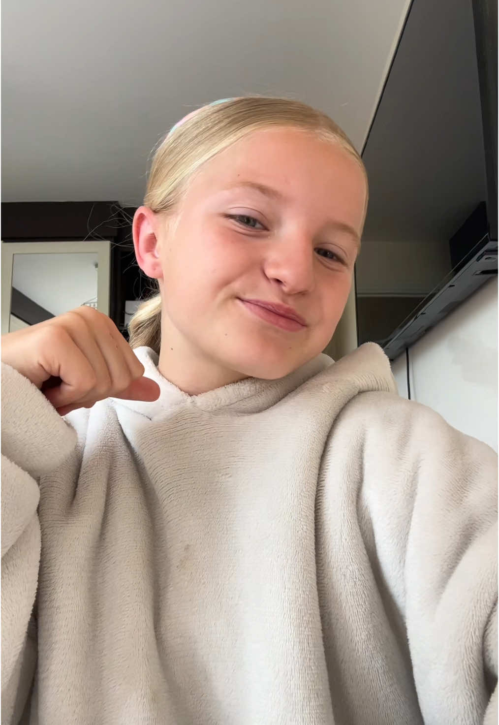 Draft guysss ! #iconic #funny #iyla #schoolairmakeup #grwmroutine #fypppppppppppppp 