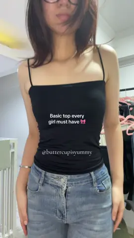 BAGUS BGT WOI Join live yaa klo mau tanya2 🩶 @joybasic.id @Joybasic.Shop  #spaghettistrap #tanktopmurah #tanktopwanita #tanktopkemben #kemben #trendytop #bajuwanita 