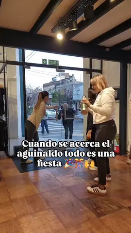 Contando los días y el jefe lo sabe 😅😅😅😅 . . . #humor #humortiktok #tiktok #risas #risas #viral #Meme #viralvideos #trabajo 