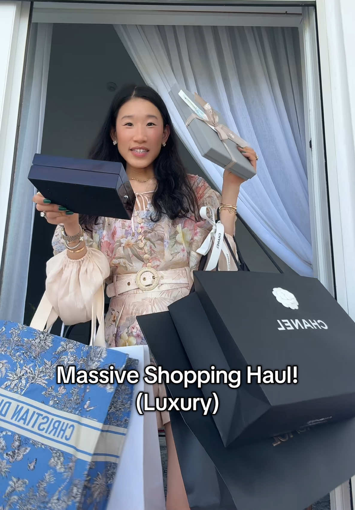 Capri Shopping Haul!!! (Luxury) 🎀💌🧸🌊🐠🦀🐙🐬🐳🏝️🏖️⛵️🛥️🗺️ #chanel #chanelbag #chanelreadytowear #readytowear #hautecouture #vancleef #vca #vancleefarpels #vancleefalhambra #vancleefbracelet #vancleefnecklace #luxuryunboxing #chanelunboxing #hermesunboxing #birkin #dioriviera #dior #versace #cartier #jewelrytour #shoppinghaul #haul #luxuryhaul #designerhaul #designershopping #designerbags #designerhandbags #capri #luxuryvacation #fashiongirl #fashiongirlies #highjewelry #jewelrytok #jewelrytour #vancleefarpels #tiffanyandco 