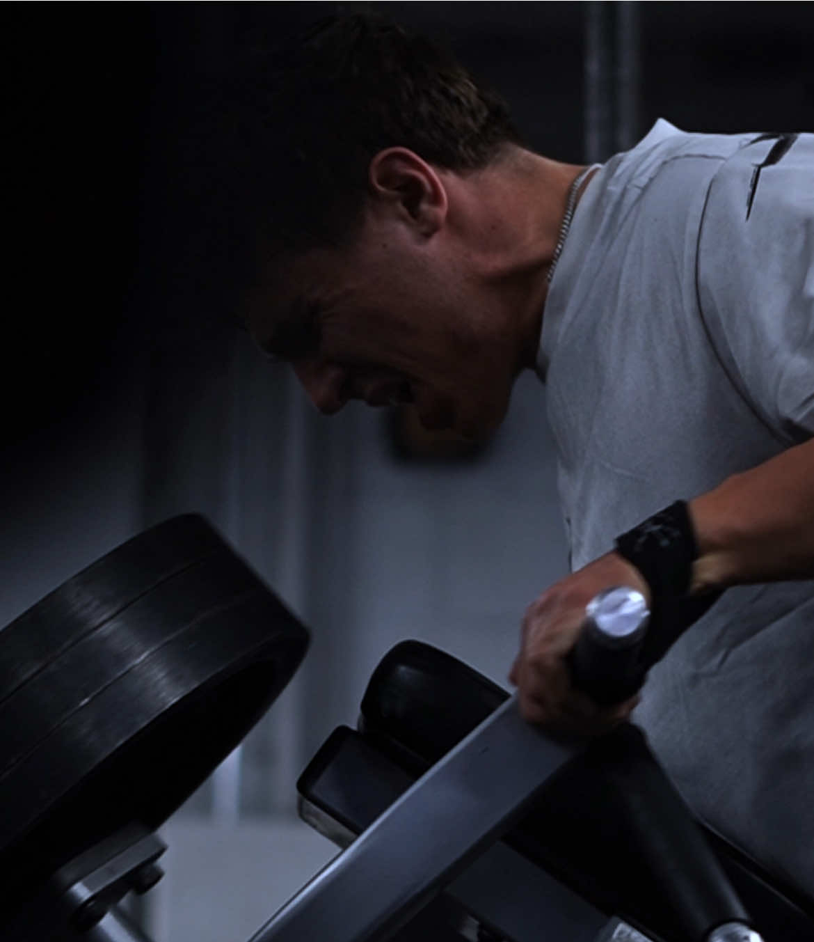 pain demands to be felt.. code DIETZ @AUSPICIOUSBLVD  #dietz #gymmotivation #gym #supportundergroundlifting #cinematic #cinematography 