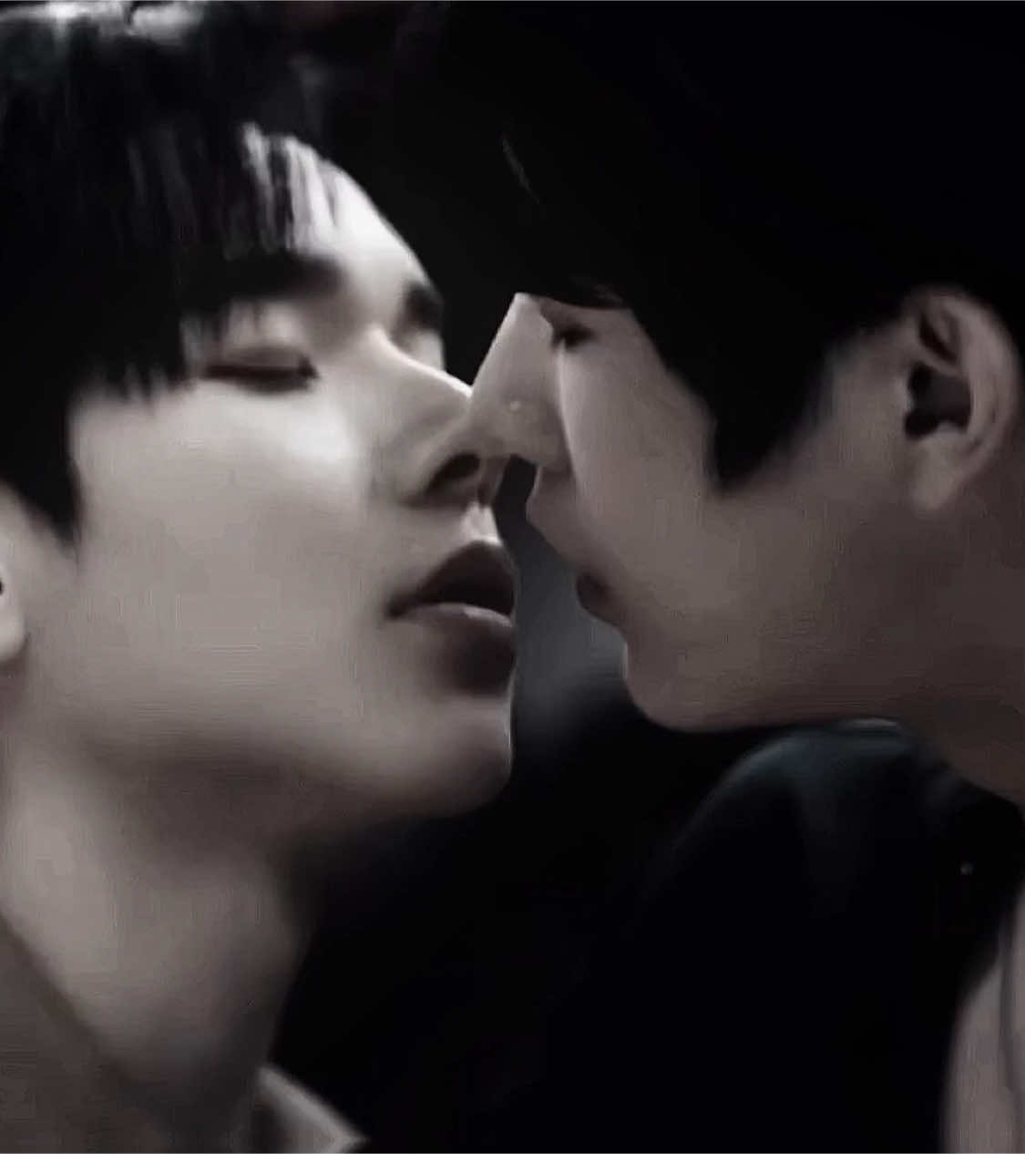 After ep 6, I feel like Paytai lets Ramil think he’s in control, but Paytai knows exactly how to make him jealous and angry. That way, he always gets what he wants. #jimmyohm #jimmyohmedit #ramilpaytai #ramilpaytaiedit #thenextprince #viral #fyp [ the next prince edit ep 6 || cc j6nn1ferss ]