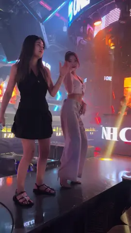 Tuyệt vời 😍 #nhảy_đẹp #nhaytiktok #nhạcremix #vinahouseremix #vietmix #nhạchay #nhactiktok #xuhuongtiktok #thinhhanhtiktok #klubone 