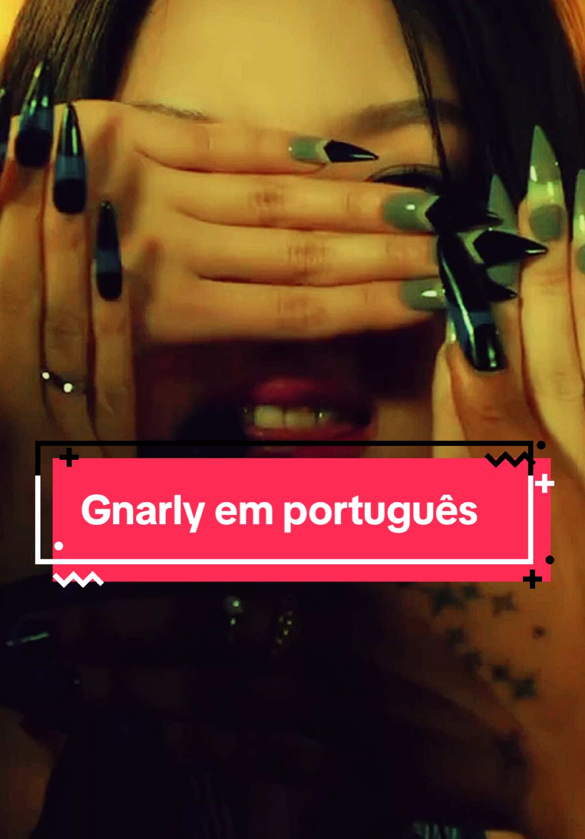 Adaptação brasileira ou paródia? Eis a questão… Versão completa do cover de Gnarly em português no meu canal do YouTube 💚 Vocais - @luadelchiaro @giovannavalois @tavareszpaula @amandalampertvoz @iam_ananunes @le.abranches Letra - @le.abranches @amandalampertvoz @thealduxo Mix e Edit - @fabpatricio / @bravomixemaster • • • • • #cover #gnarly #katseye #coveremportugues #parodia #vozbrasileira #popbrasil #kpop #traduçãomusical #coverbrasil #tiktokbrasil #fyp #paravoce #viral #trend #musicabr #girlgroup #popmusic #trendbrasil #katseyebrasil #musicadodia