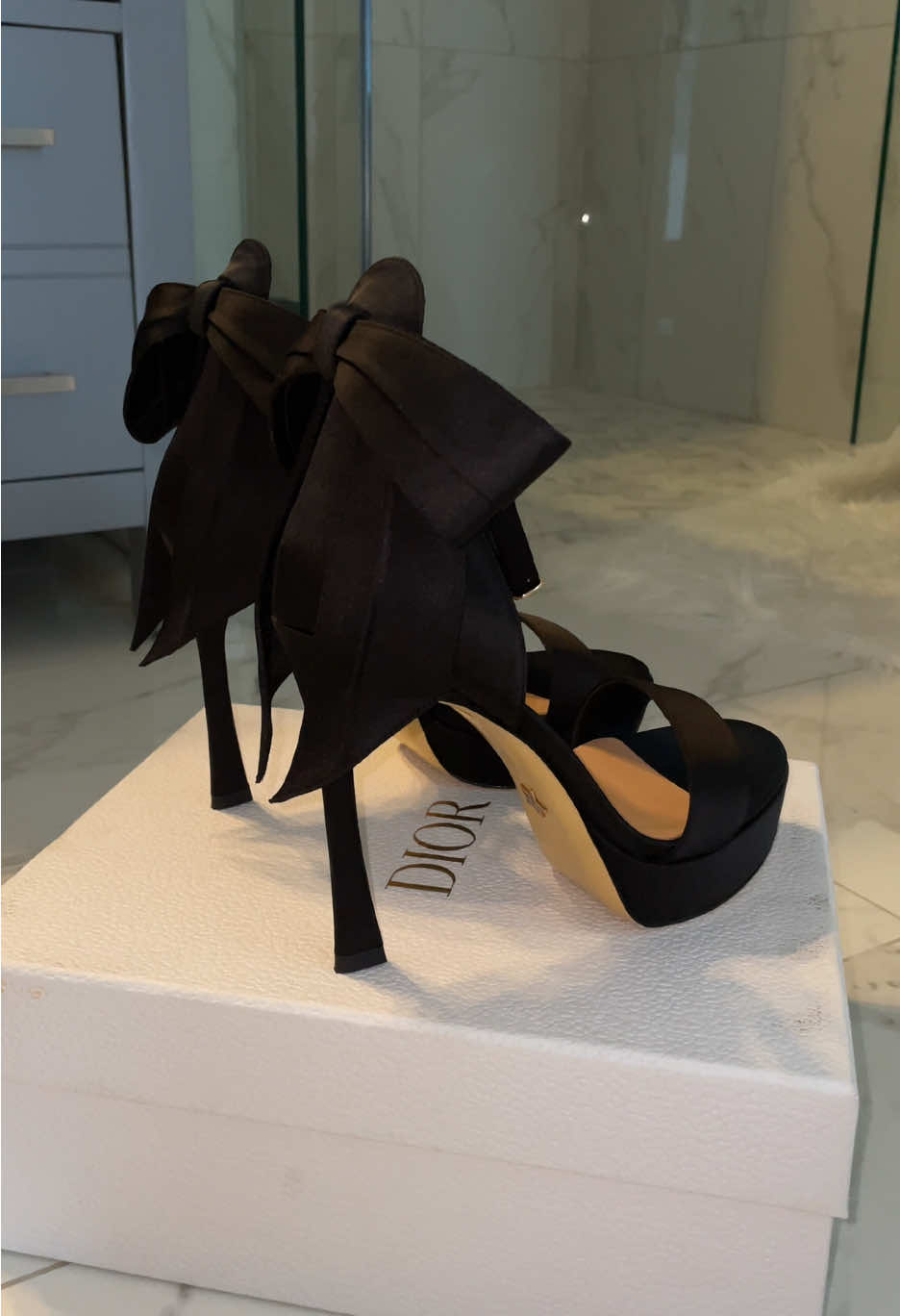 Cutest bow platform heels this summer 🖤 #fy #foryoupage #platformheels #heels #diorunboxing #Summer #girl #imjustagirl #beauty #fashiontiktok #aesthetic #demboys #pourtoi #fyp 