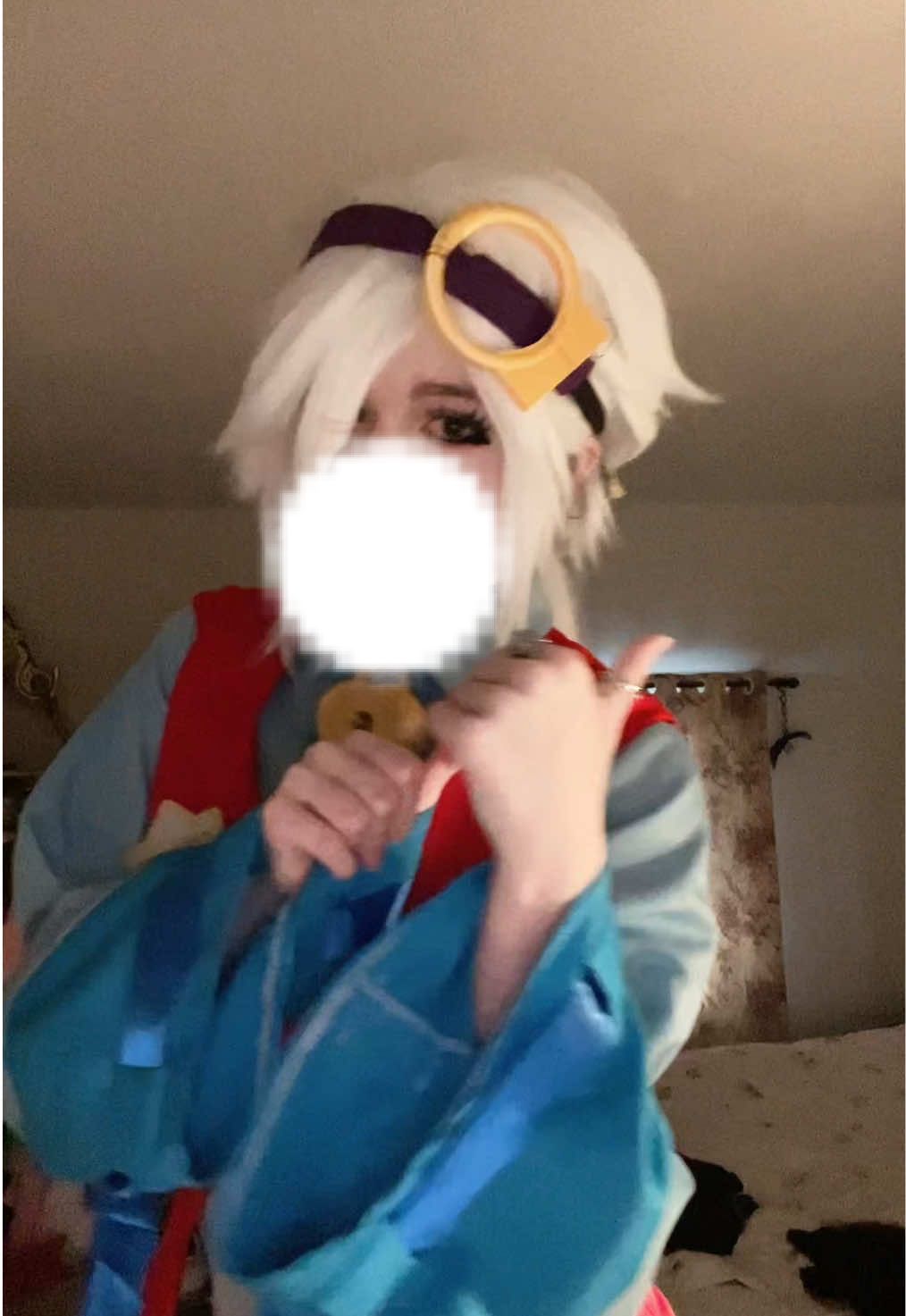 I remember i used to have some chubby ass fingers as a kid #colette #colettebs #colettebrawlstars #brawlstarscosplay #bscosplay #brawlstars #foryou #zenni #zennilis #cosplay#colettecosplay #fyp 