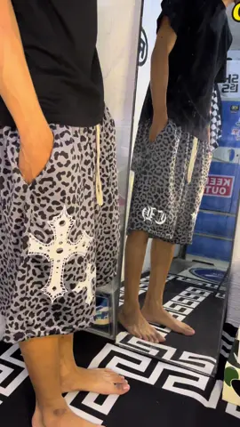 fav sweat short kona ata to mga tol, grabe yung tindigan kapag soot, ganda pa ng quality, 10⭐️ promise🙌🏻❤️#makeitviral #fyp #foryoupage #yellowbasket👆 