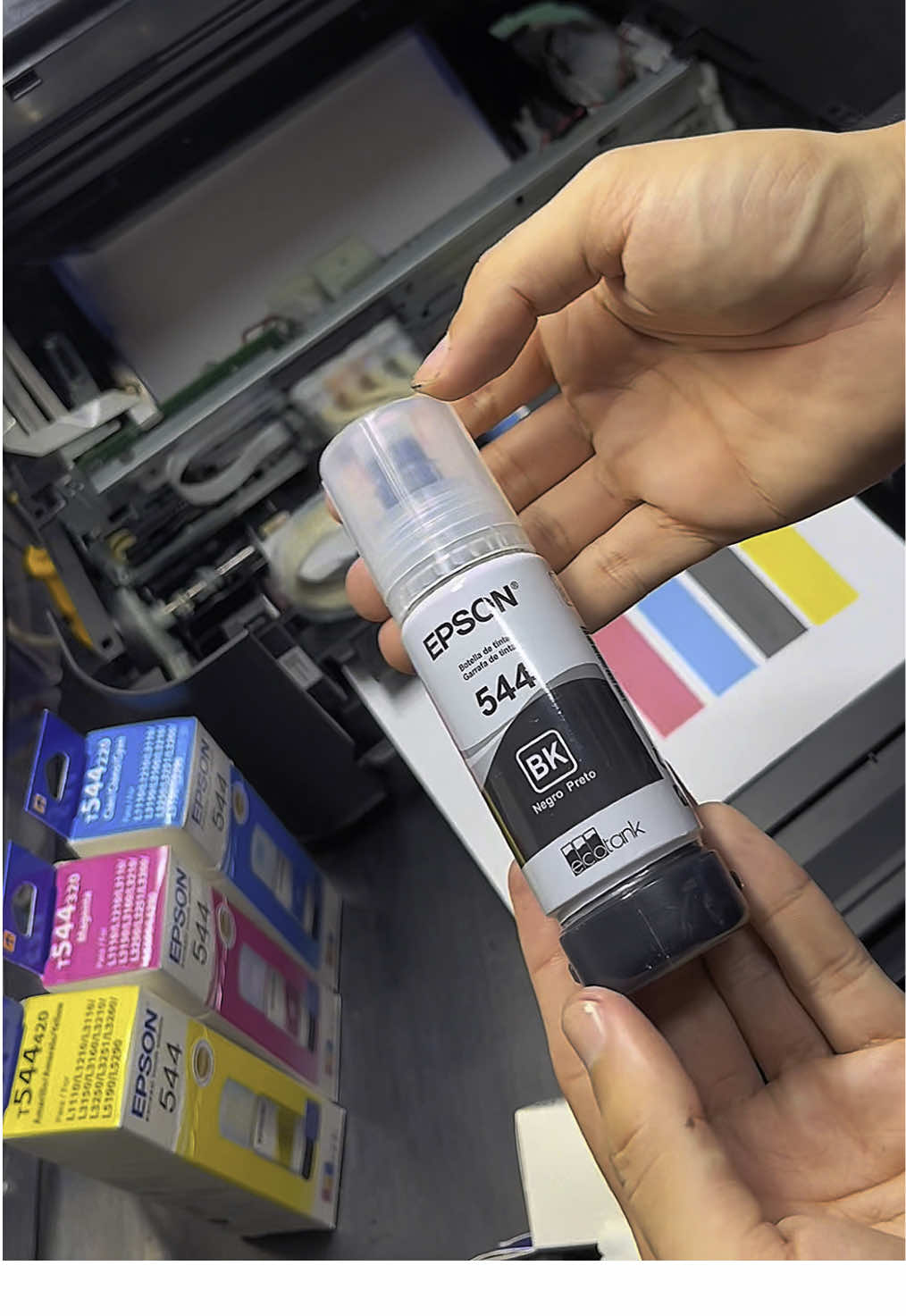 🎨 Tintas Epson disponíveis aqui na assistência! Ideais para impressoras com sistema de tanque de tinta. Cores vivas, ótima durabilidade e excelente custo-benefício! ✅ Tintas originais de alta qualidade 📦 Pronta entrega em Nova Cruz/RN 💰 Preços acessíveis! 🛠️ Precisa de manutenção na sua impressora ou suprimentos de qualidade? Fale conosco! 📱 (84) 99429-1972 #tintasepson #SuprimentosParaImpressor #informática #novacruzrn #manutençãodeimpressoras 