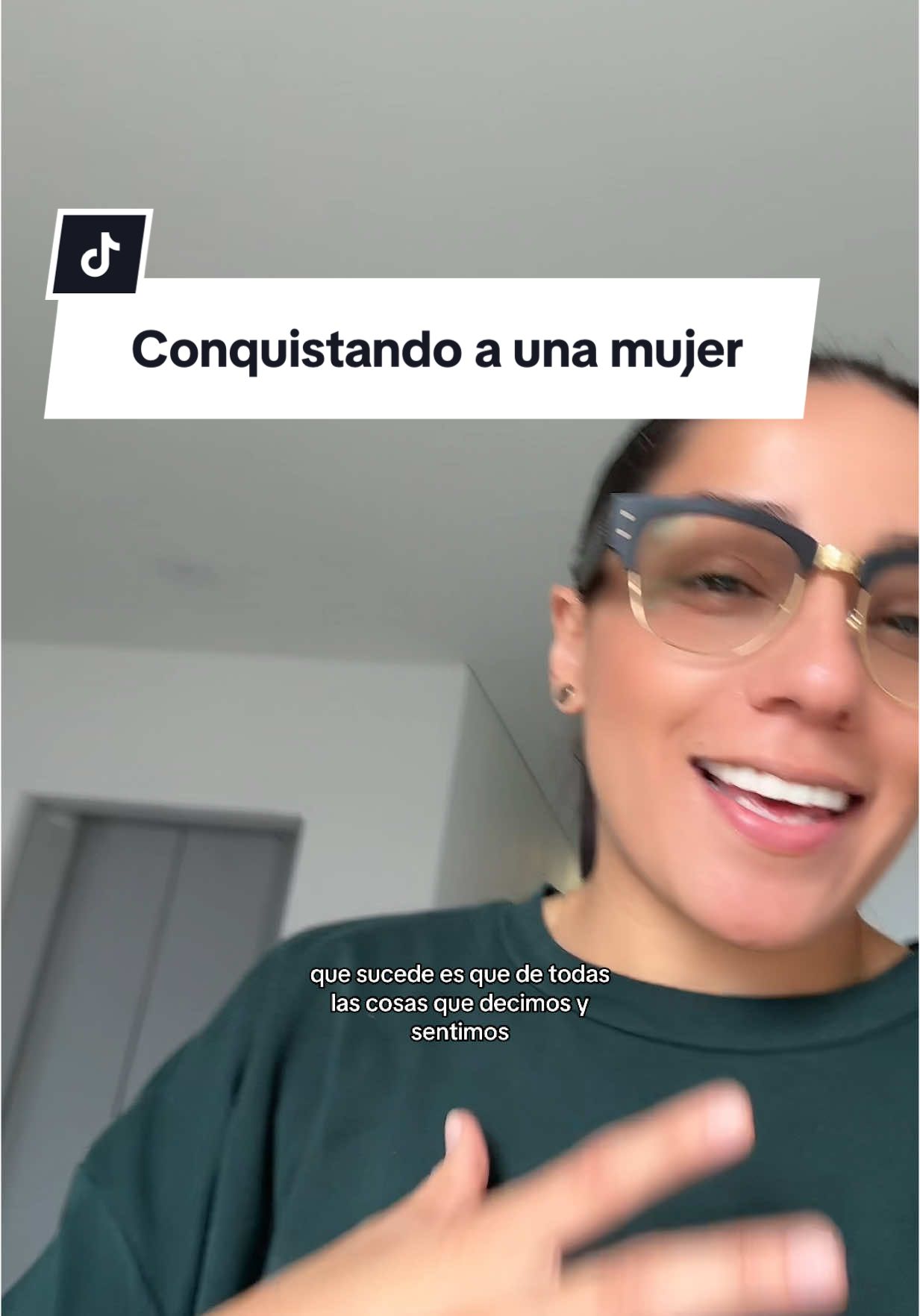 A donde te acompaño mi amor? #lgbt🏳️‍🌈 #cosasdelesbianas🏳️‍🌈 #mundolesbico🏳️‍🌈 #lesbianascolombia 