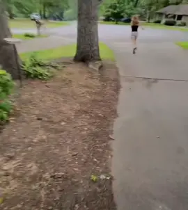 Ok, ladies… we’re gonna need to start seeing a few wins! Come on 😉😂😂 #PoliceWife Foot Pursuit Challenge   #Pursuit #HotPursuit #Police #Sheriff #Trooper #HotOneRunning #Trending 