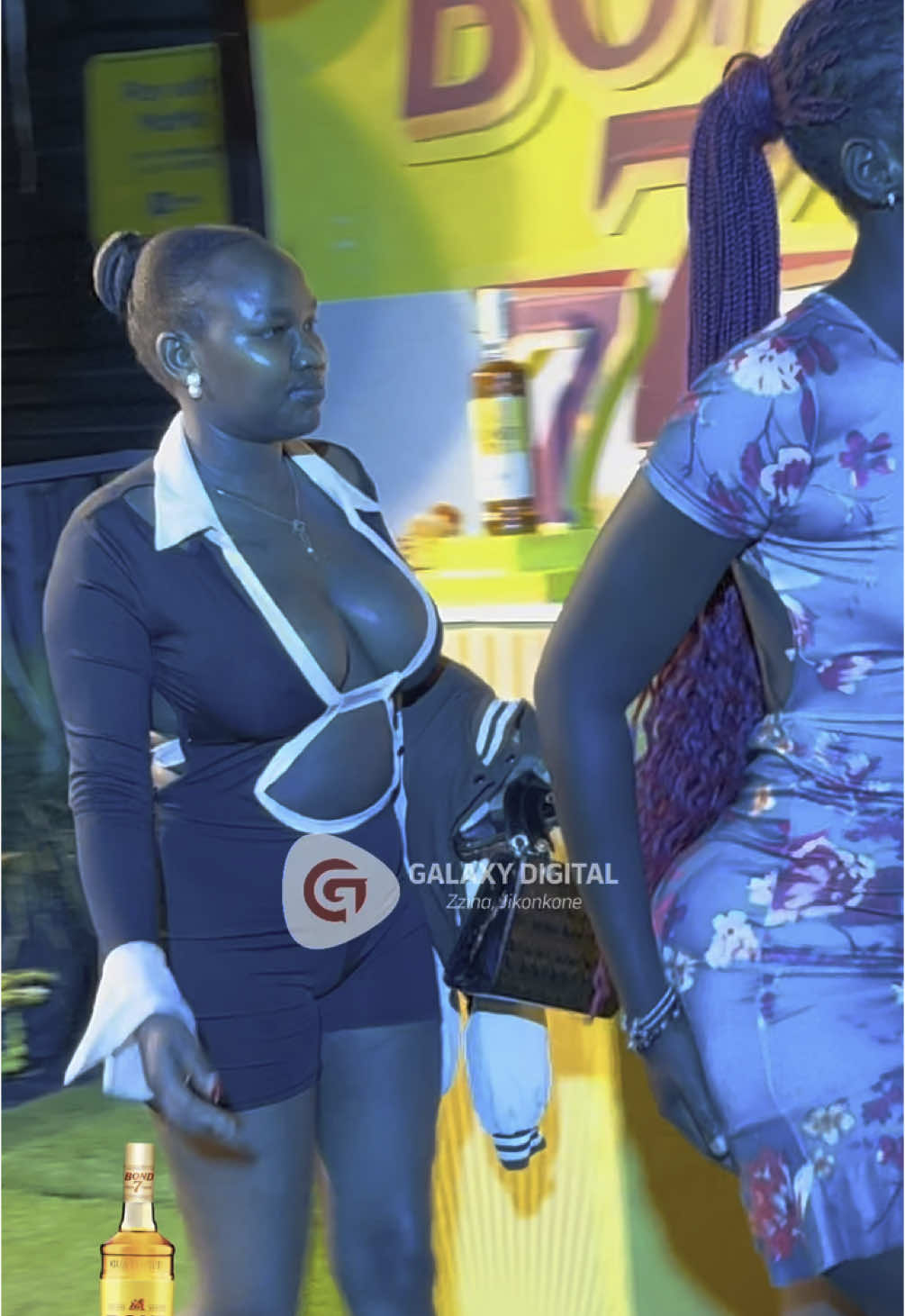 For the love of Bond 7. Everyone is at Drizzles Lounge Bunga #BondoOclock | #ZzinaLifestyle
