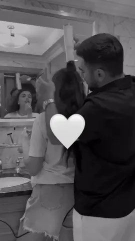 Ng3ed Na3chaq fik ❤️🥹#tagiha💍tagiiih🖇❤ #capcutamor #iloveyou #likе #viral #explore #lov #amour #foryou #likе #viral #explore #amour #foryou #عشق #عمري ##زواج #familytime #رومانسي #romnticsong # @maya🤍 