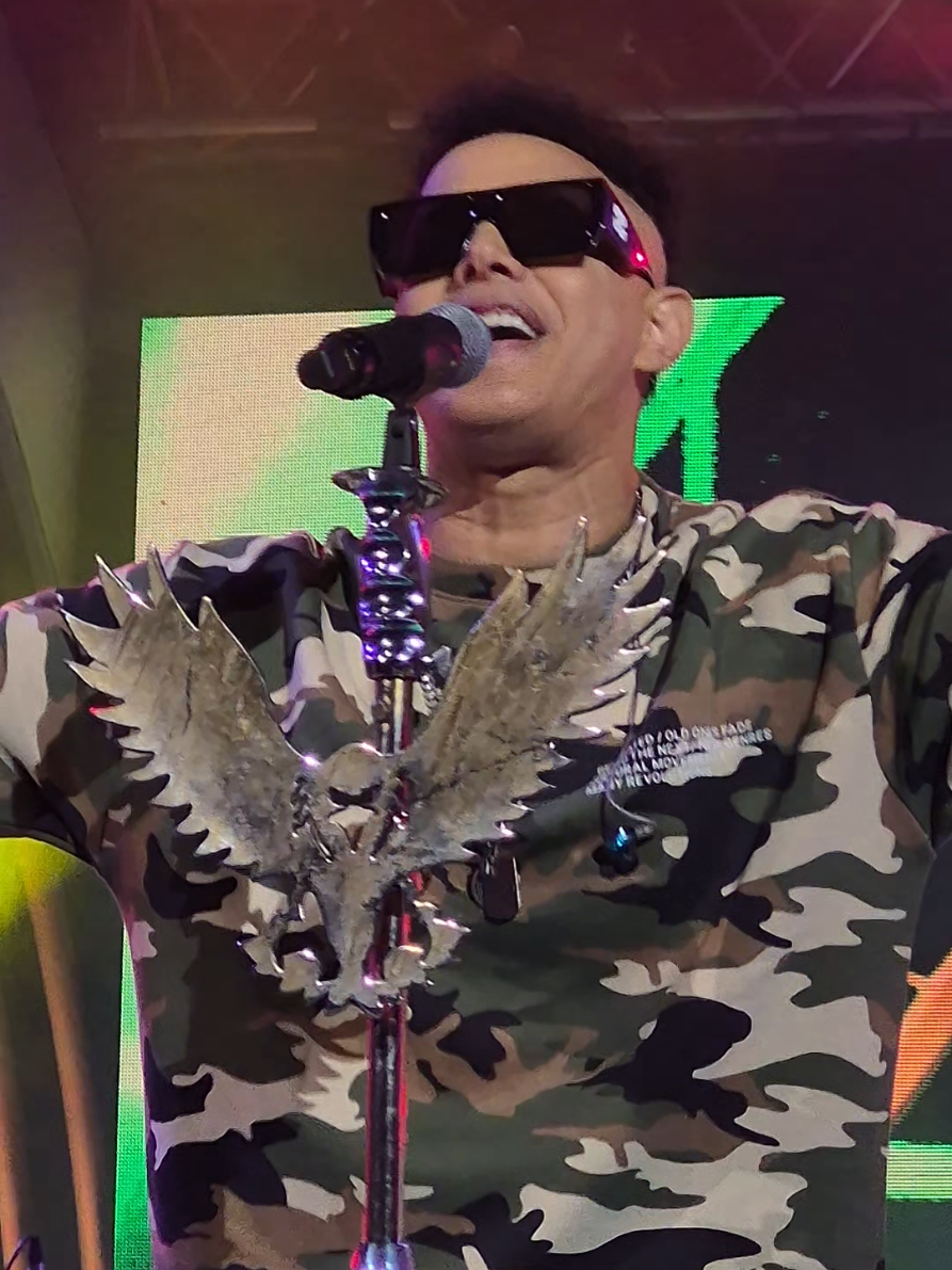 ¡Y hoy te vas, te canta @Jean Carlos en vivo en #pasiondesabado!🥰🎤👏🏻 #jeancarlos 