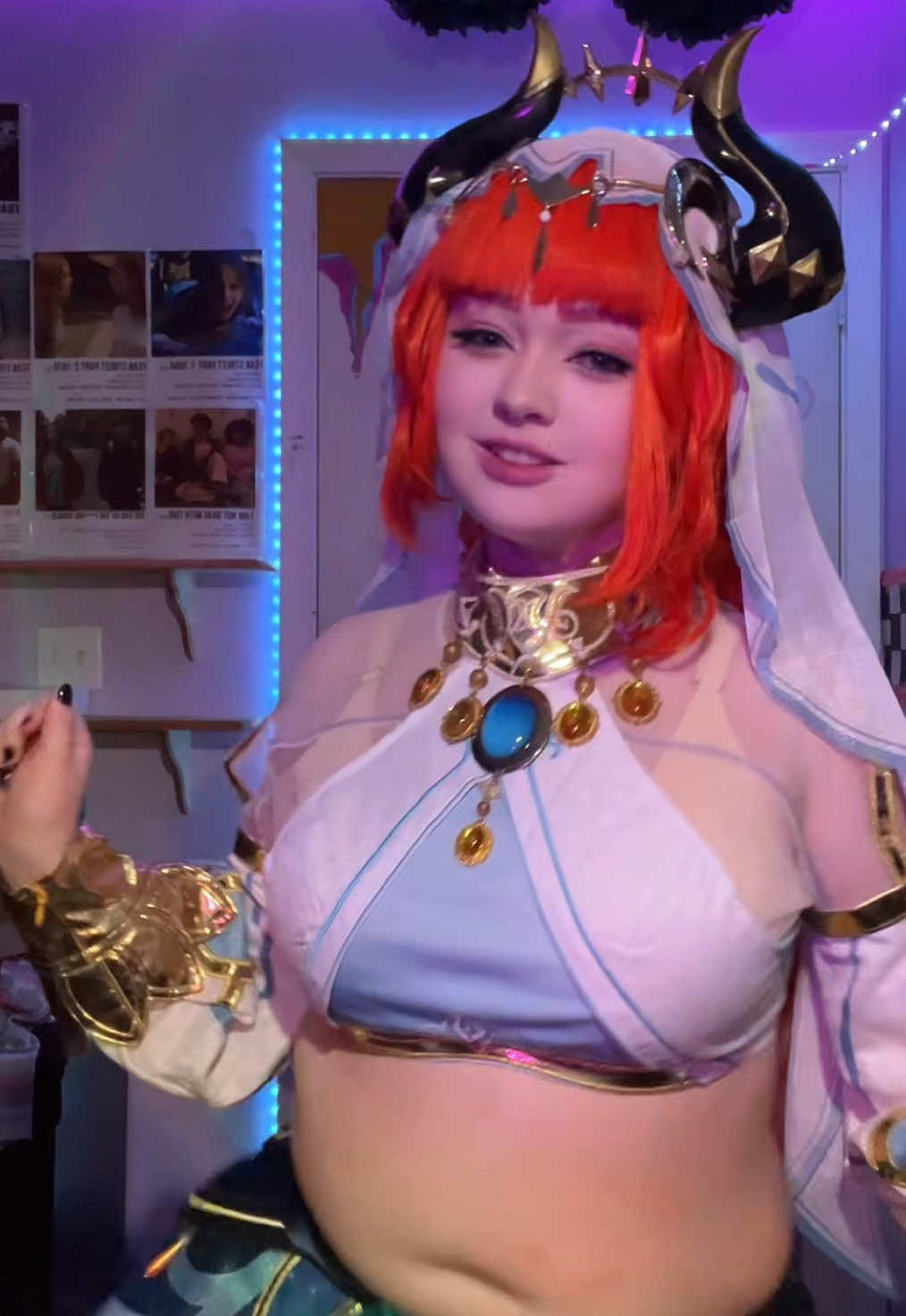 #nilou / #GenshinImpact ༉‧₊ | swtch !! #fypツ #fypシ゚viral #fyp #cosplay #cosplayer #genderfluid #lesbian #genshinimpact34 #genshinimpactcosplay #nilougenshinimpact #niloucosplay 