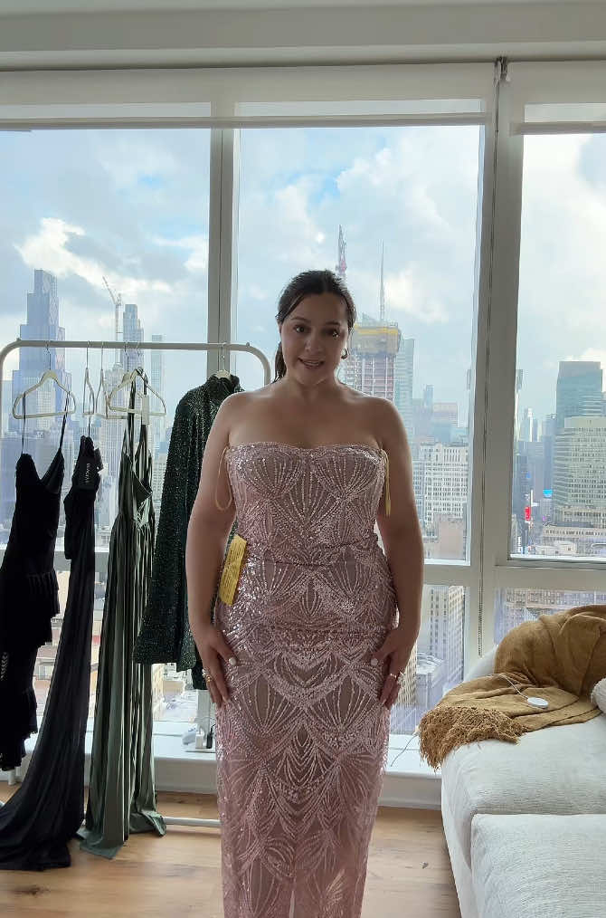 What do I wear to @The Tony Awards #TonyAwards #outfitoftheday #pickmyoutfit #stylist #styleme