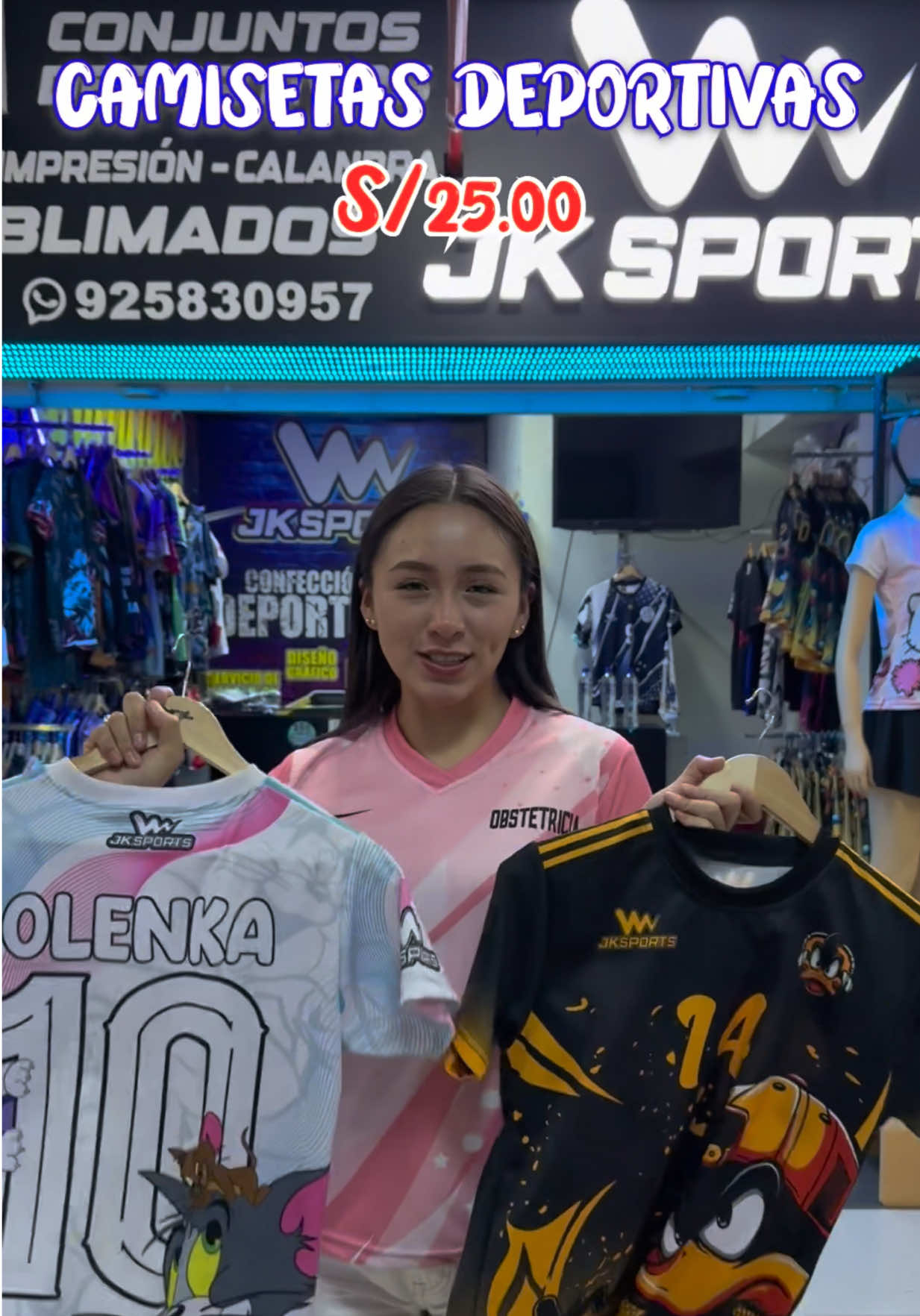 Personaliza tu camiseta 🥳! Del mejor material y al mejor precio 👀, ubícanos en 📍La casona Mall Plaza, ENVÍOS 100% SEGUROS A TODO EL PERÚ 🇵🇪 #huancayo #camisetasdeportivas #conjuntosdeportivos #peru #polos #sublimado #pormayor @MaricieloAmbrosio30 @Eduardo Sanjines 